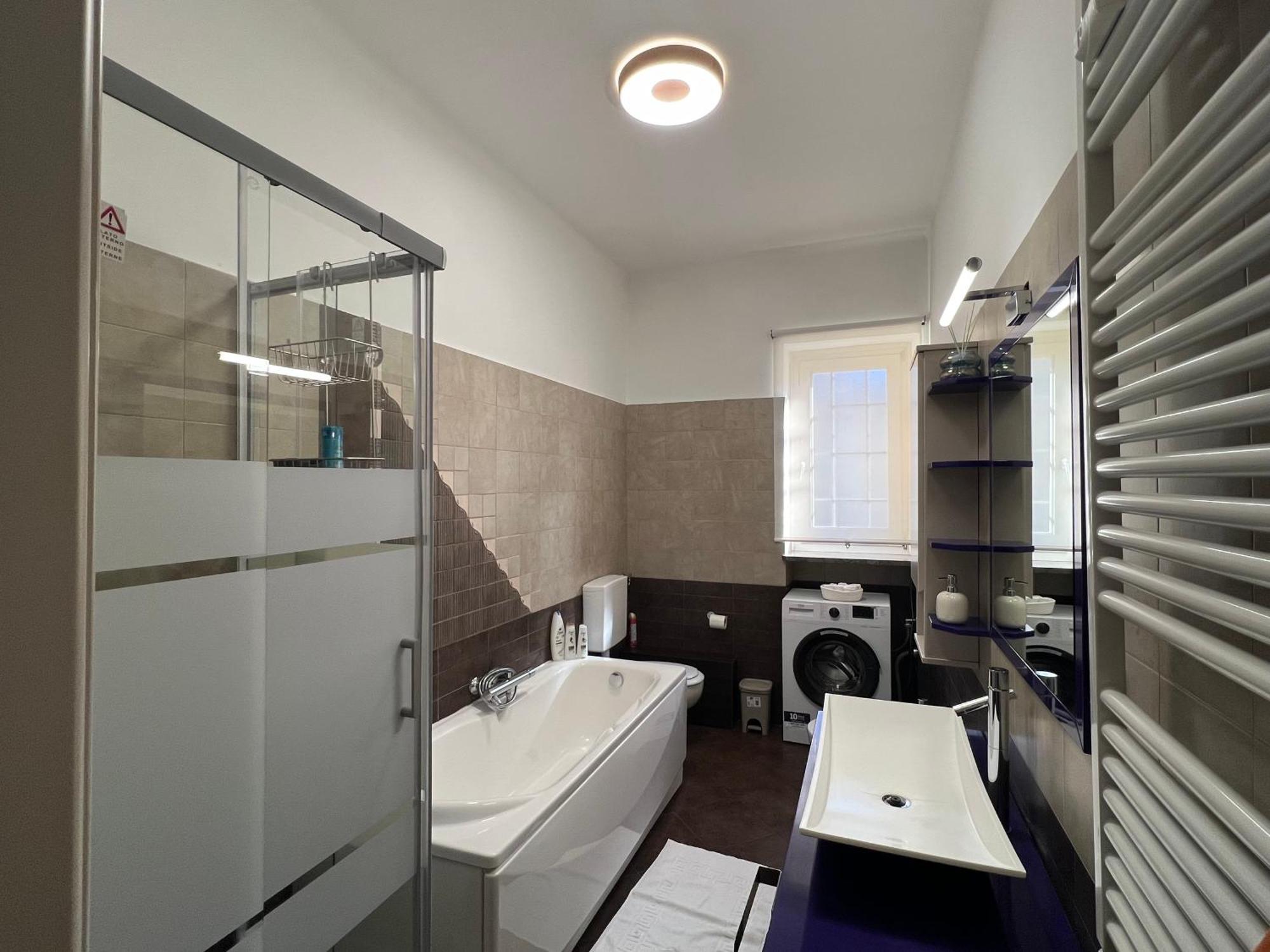 Maya Apartment *